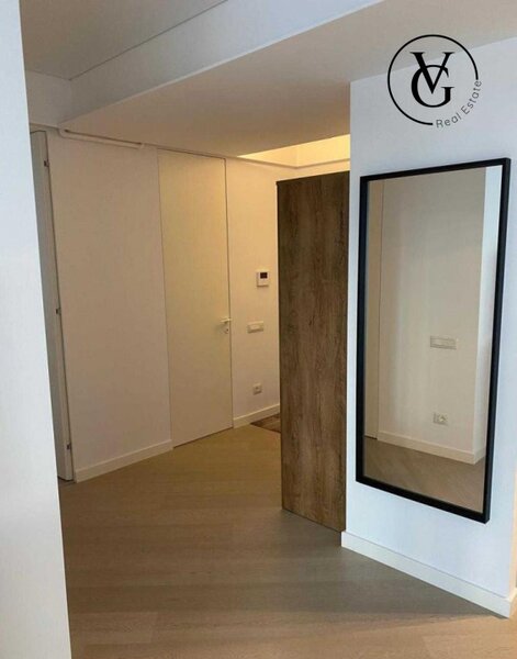 Pipera, Cortina North, apartament 3 camere, parcare.